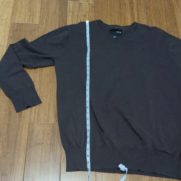 Hurley Brown V-Neck Cotton Pullover Sweater - Picture 10 of 13